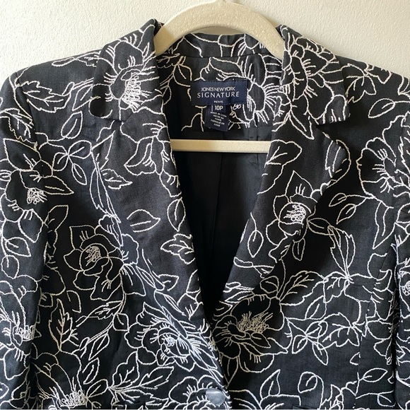 100% Linen Jones New York Black White Floral Embroidered Jacket M 10P - Picture 2 of 14